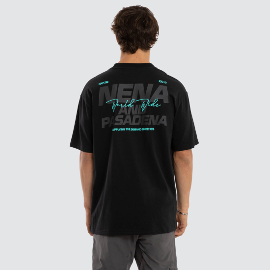 Nena and Pasadena Hybrid Box Fit Tee Anthracite Black