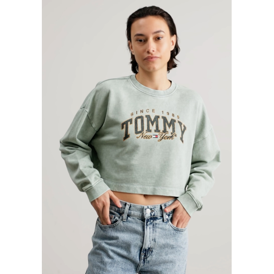 Tommy Jeans Crop Luxe Varsity Crew Faded Willow Wmn